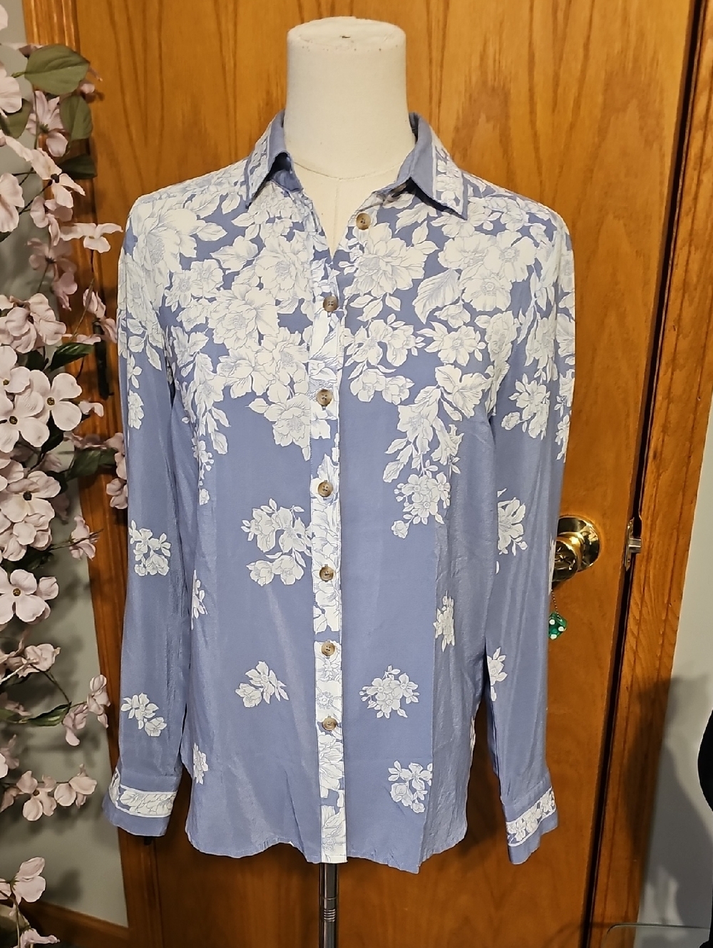Anthroplogie Maeve Silk Top